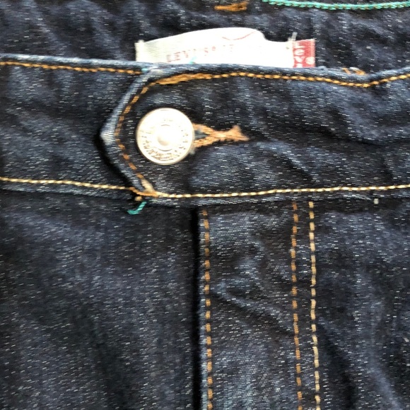 Dark Wash Levi’s Denim 5 Pocket Pencil Skirt Back Slit Size 12 - Picture 8 of 11